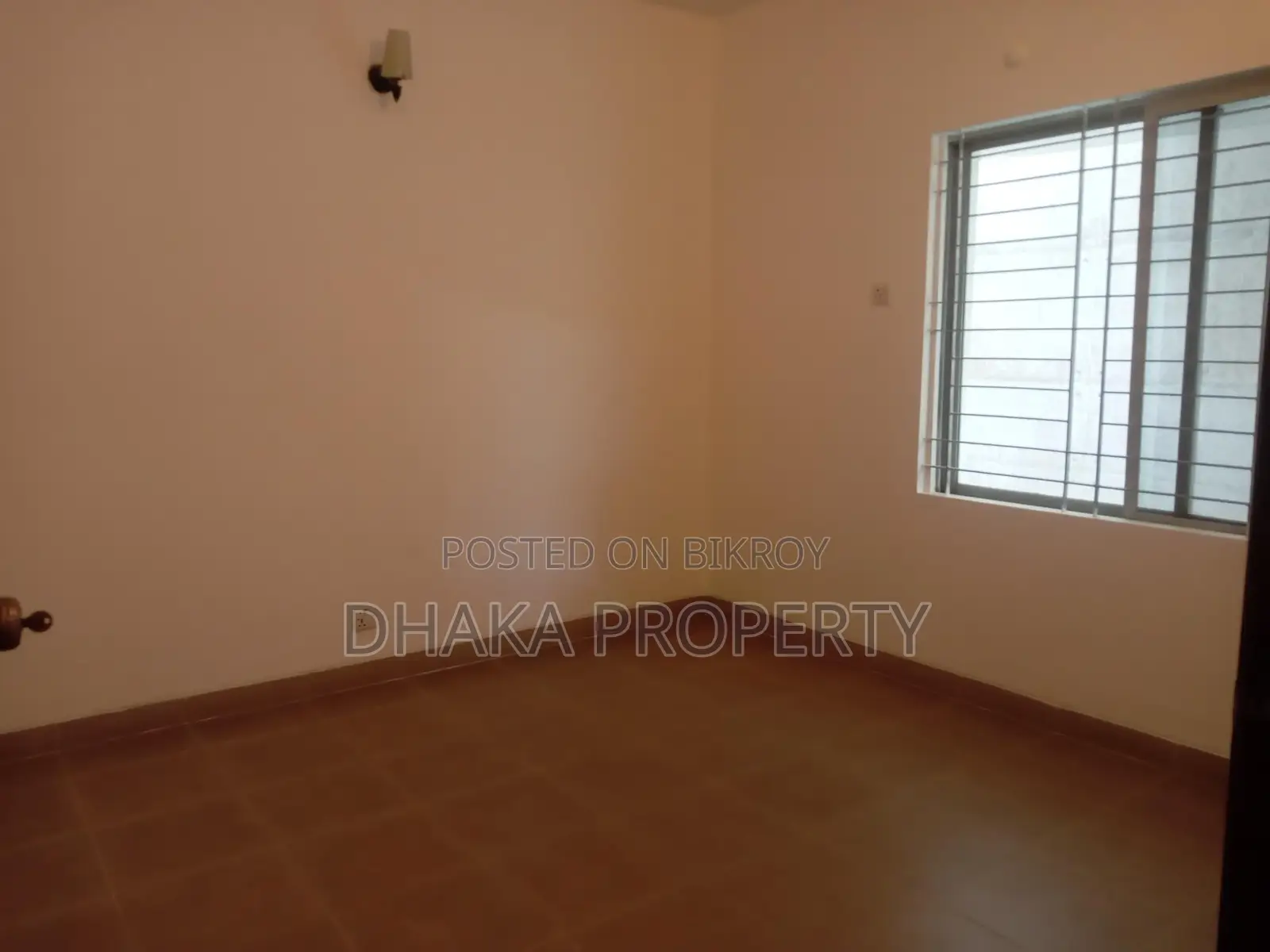 Semi Furnished 4 Beded Apartment Rent in Gulshan in Gulshan