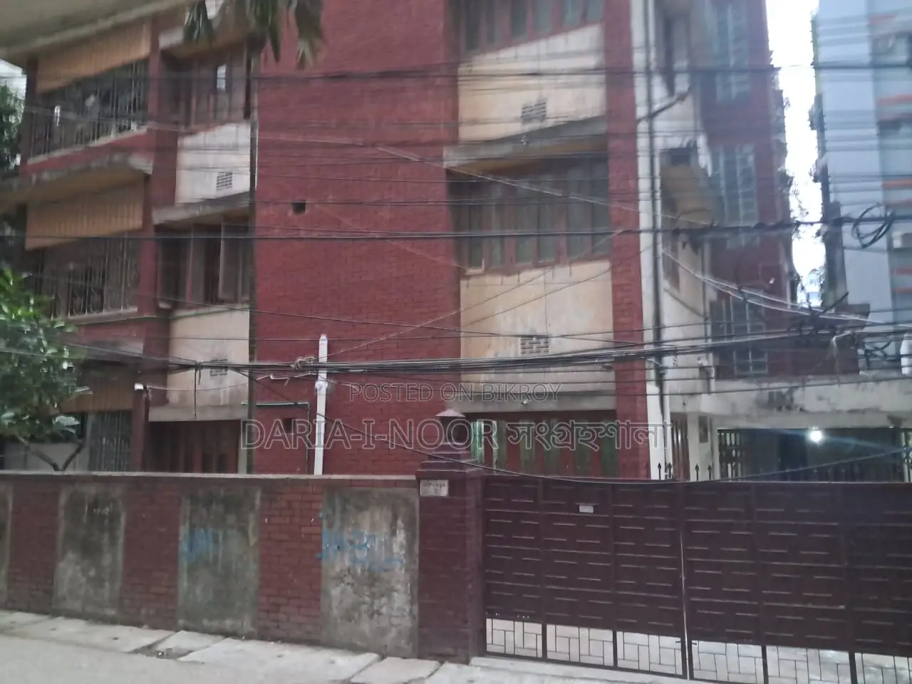 House for sale on 8.5 katha land in Eskaton with a monthly income opportunity of 2.5 lakh taka in Banglamotor