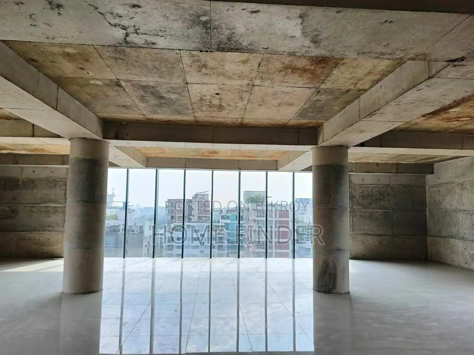 Brand New 3900 Sqft Commercial Floor Rent in Gulshan Avenue in Gulshan