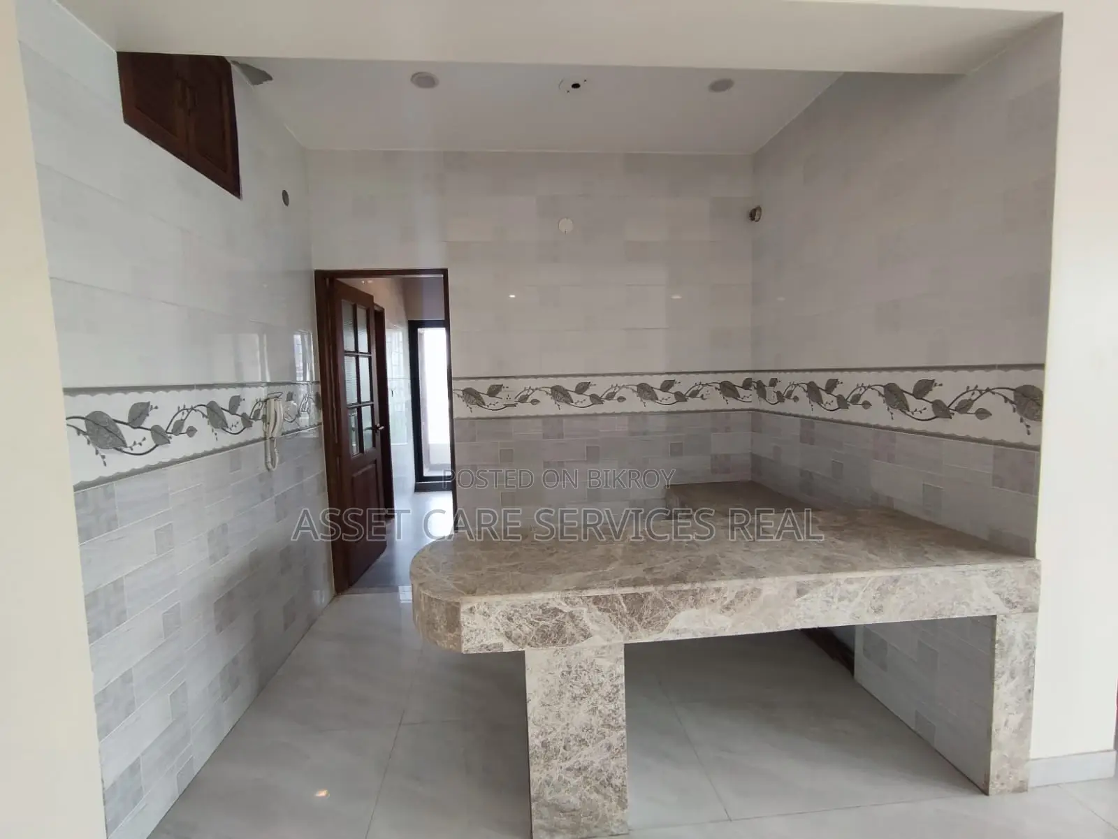 Gym-Pool Facilities New 4-Bed Un-Furnished Apartment for Rent in North Gulshan in Gulshan