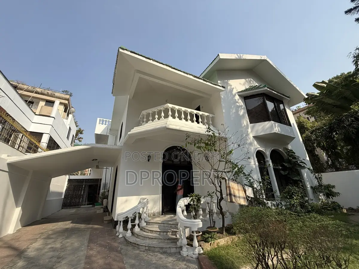 8000 SFT independent Duplex House Rent at Gulshan in Gulshan