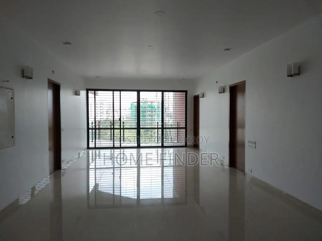 Exclusive Gym-Pool Apartment for Rent in Gulshan, Dhaka in Gulshan