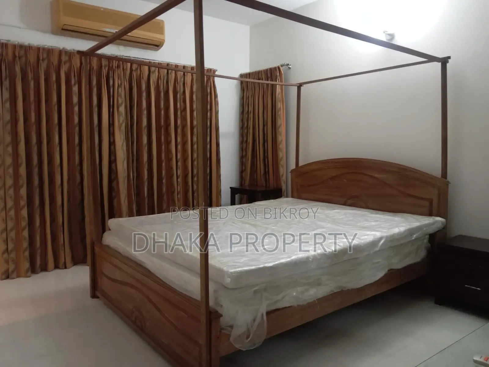 Full-Furnished 3200-Sqft 4 Bedrooms Apartment Rent in Baridhara in Baridhara