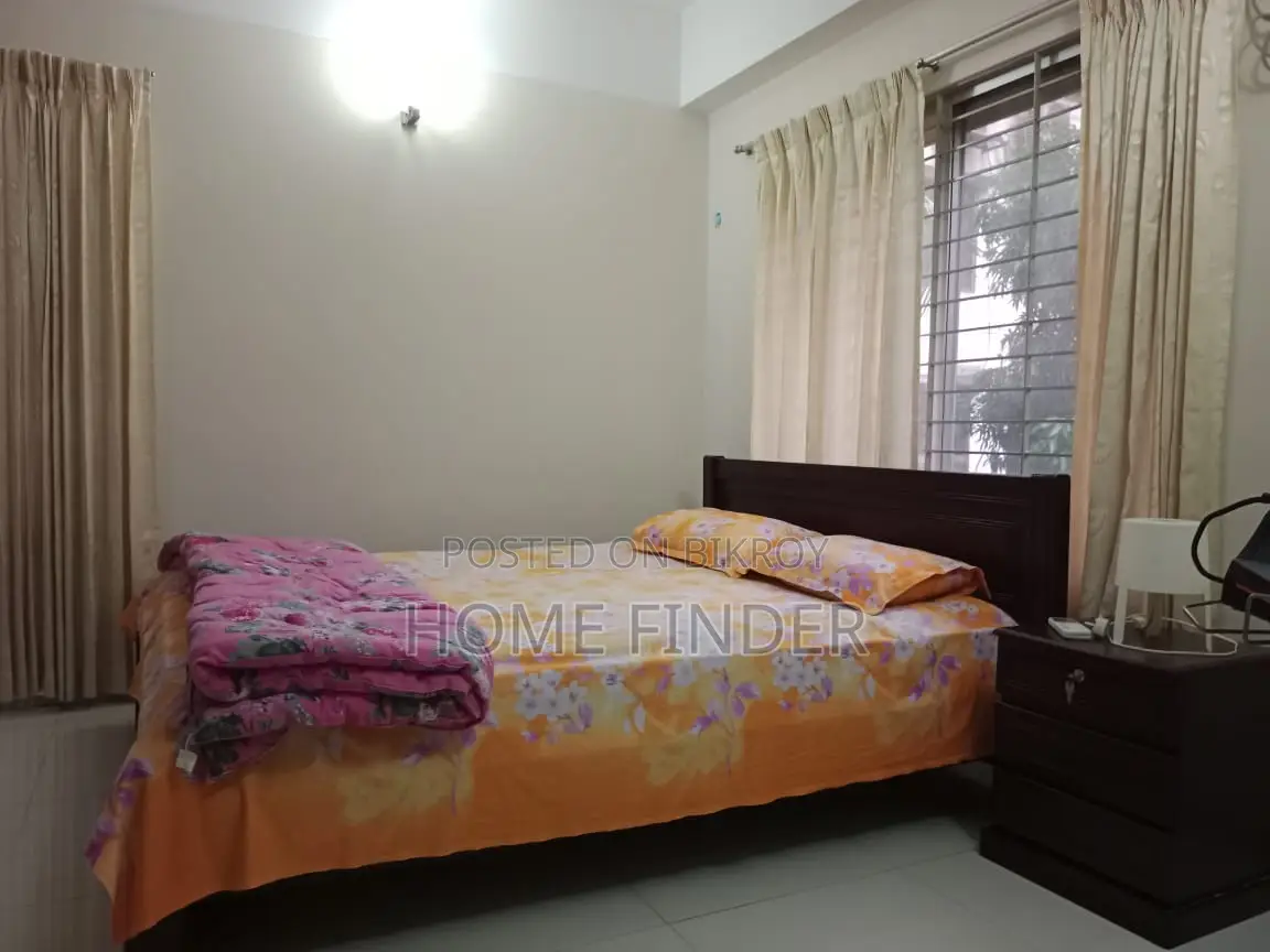 2200 Sqft Fully Furnished Flat For Rent in Gulshan in Gulshan