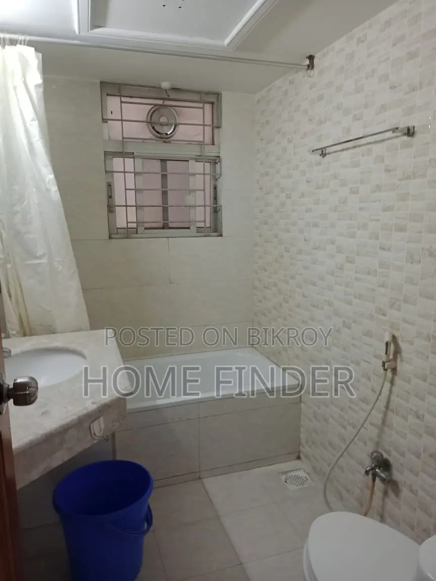 2200 Sqft Fully Furnished Flat For Rent in Gulshan in Gulshan
