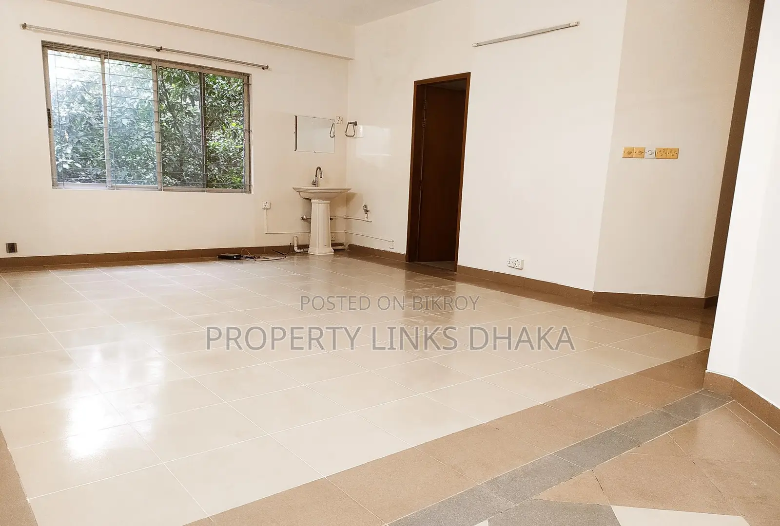 Unfurnished Flat For Rent In Gulshan in Gulshan