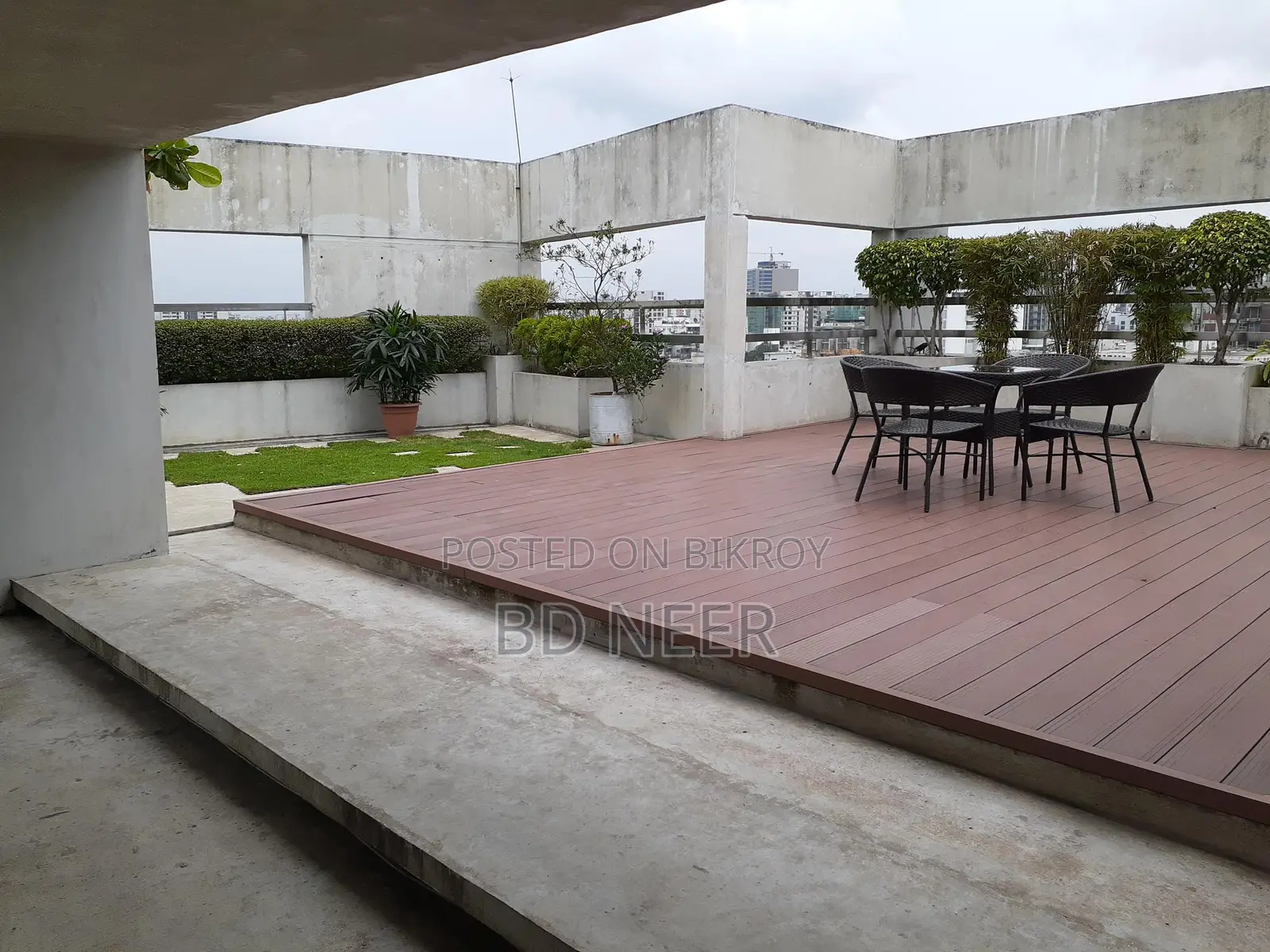 Lake View Gym Swimming 4-Bedroom Apartment Rent in Gulshan-2 North in Gulshan
