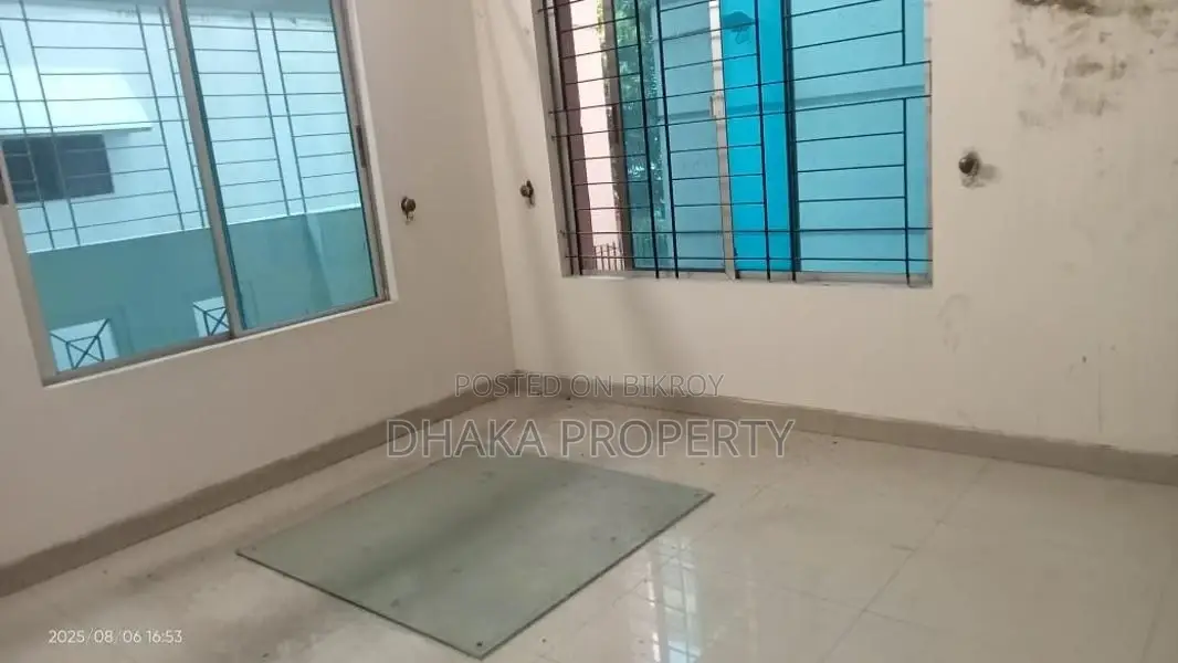 3Bed 2800sqFt.2Parking Rent at Gulshan2 North in Gulshan