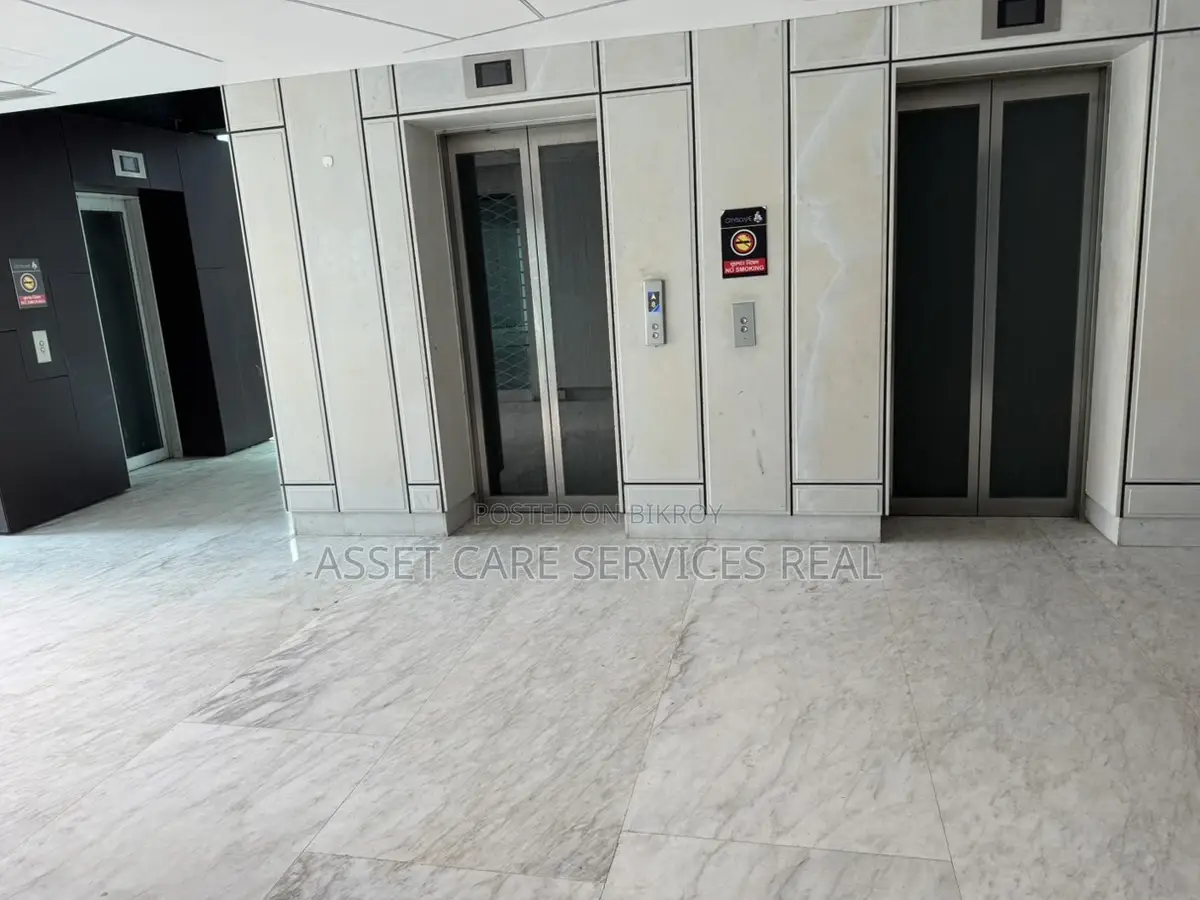 Exclusive Commercial Open Space Rent Gulshan Avenue in Gulshan