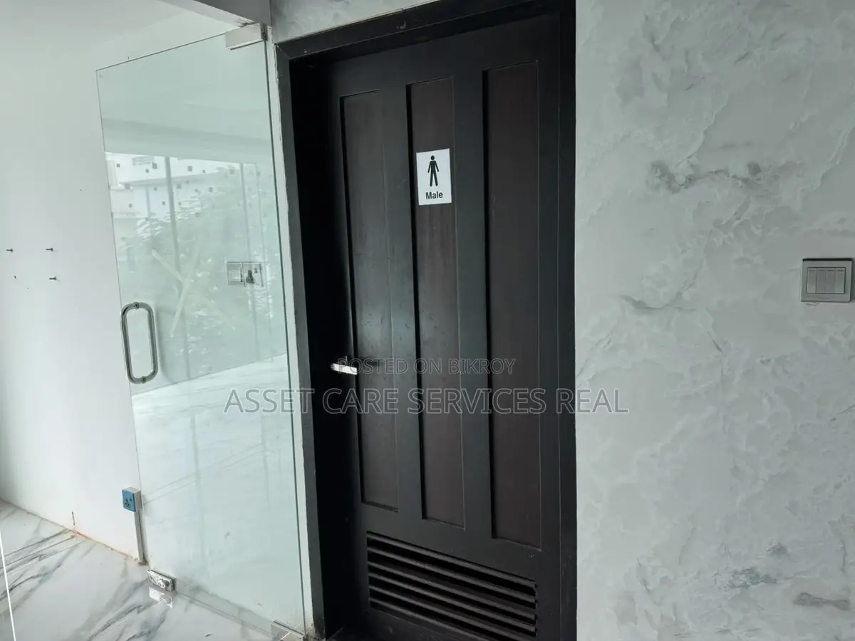 Exclusive Commercial Open Space Rent Gulshan Avenue in Gulshan