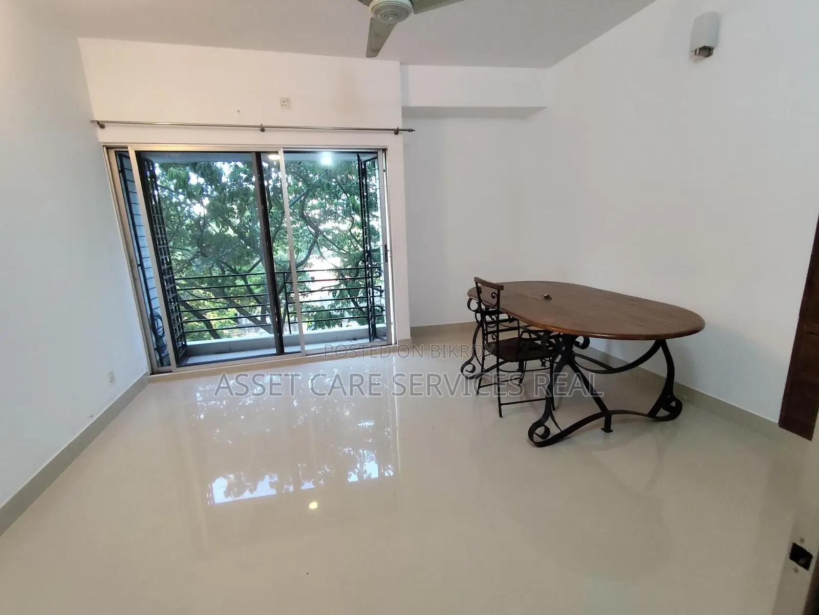 Baridhara Diplomatic Zone 3Bed Un-Furnished Apartment Rent in Baridhara