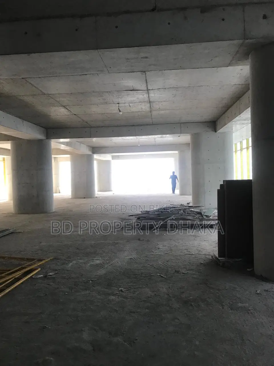 42000 Sqft Open Commercial Space Rent in Gulshan Avenue in Gulshan