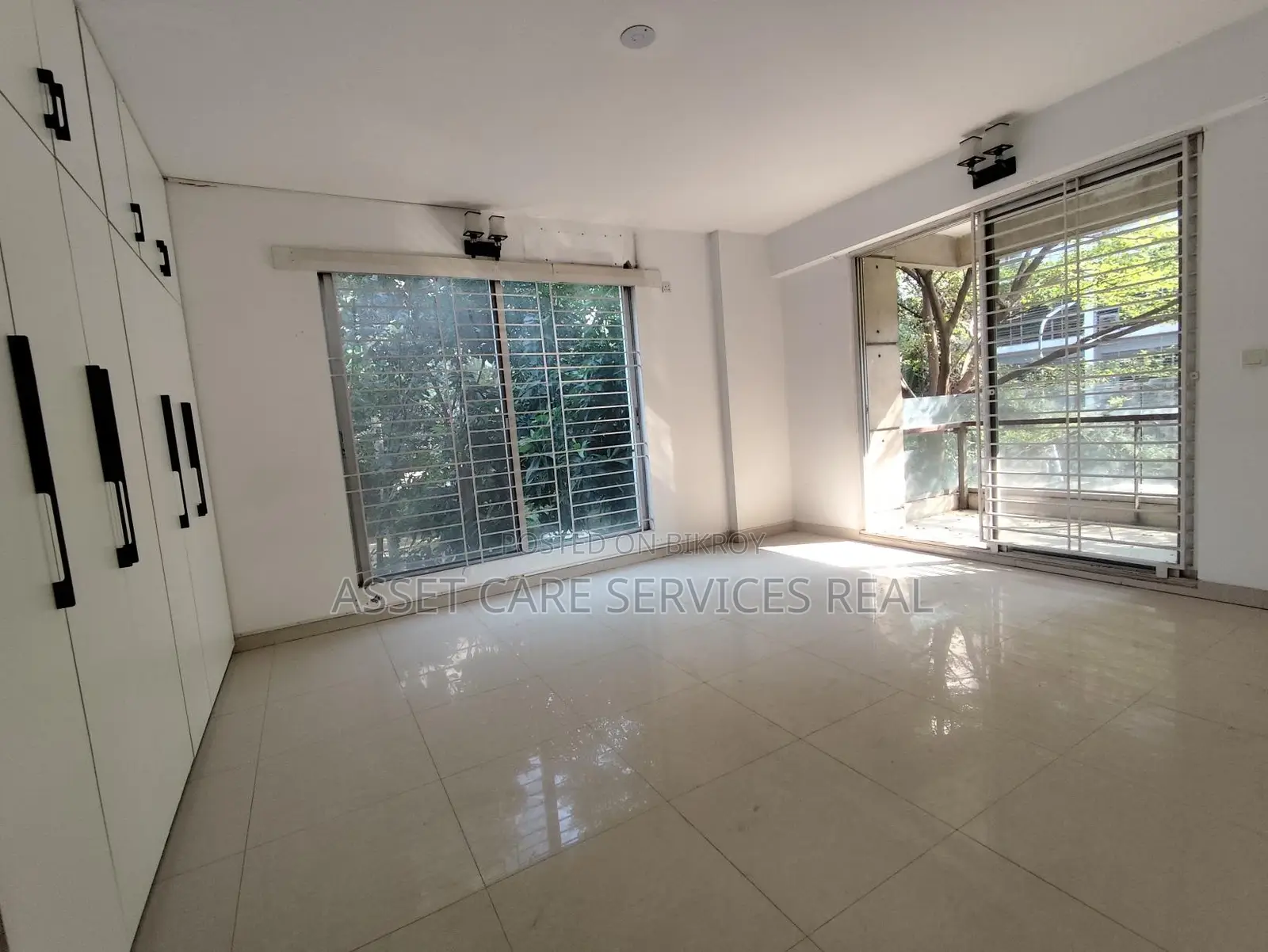 3300-Sqft Prime Location Office Space Rent Banani Nearby Road-11 in Banani