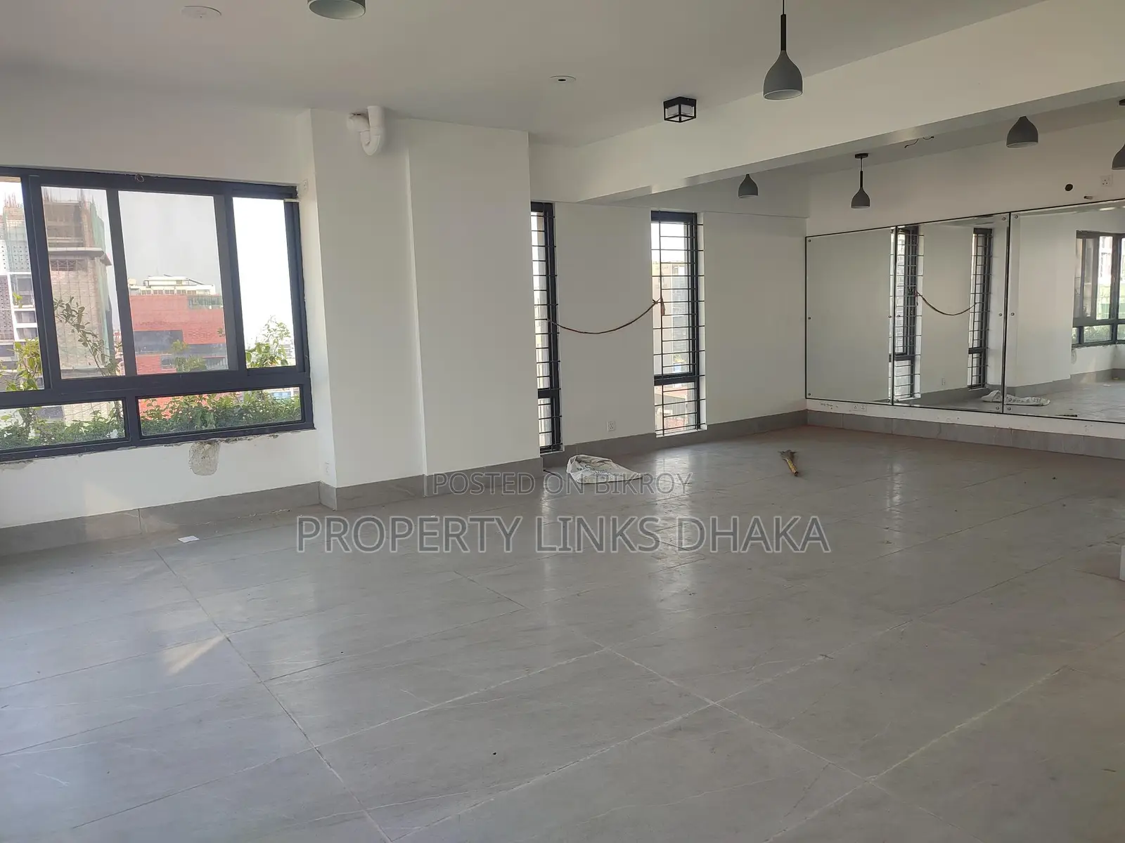 Brand New Flat for Rent with Gym and Swimming Pool in Gulshan