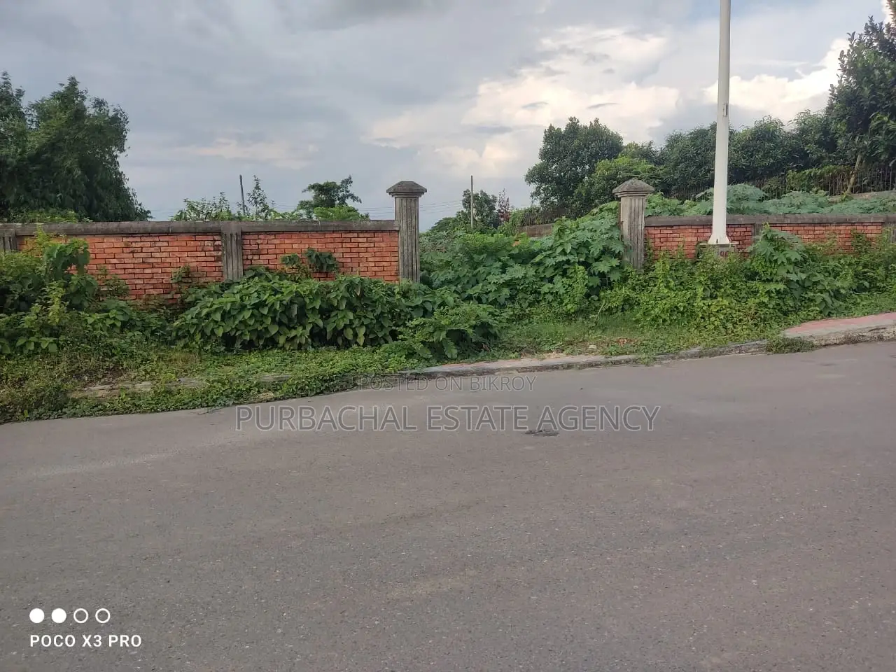 Near 300ft, 10 Katha Plot In Sec#5 in Purbachal