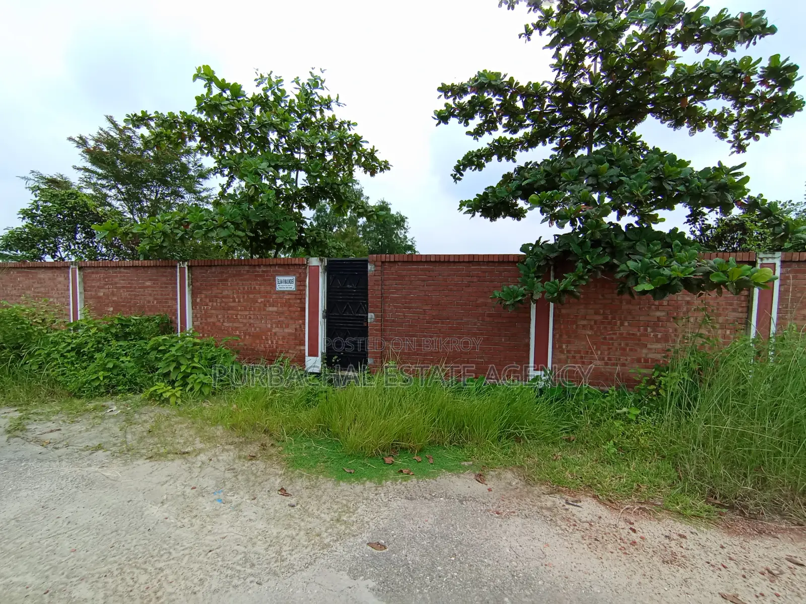 Near 100ft. 3 Katha Plot In Sec#24 in Purbachal
