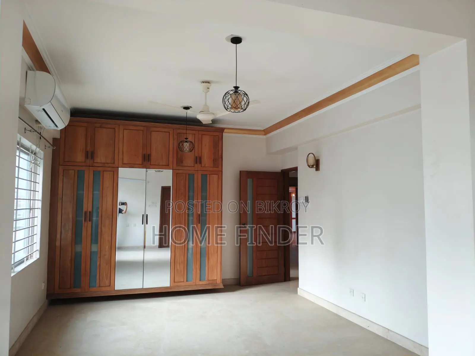 3200 Sqft 3 Bed Semi Furnished Apartment For Rent in Gulshan in Gulshan