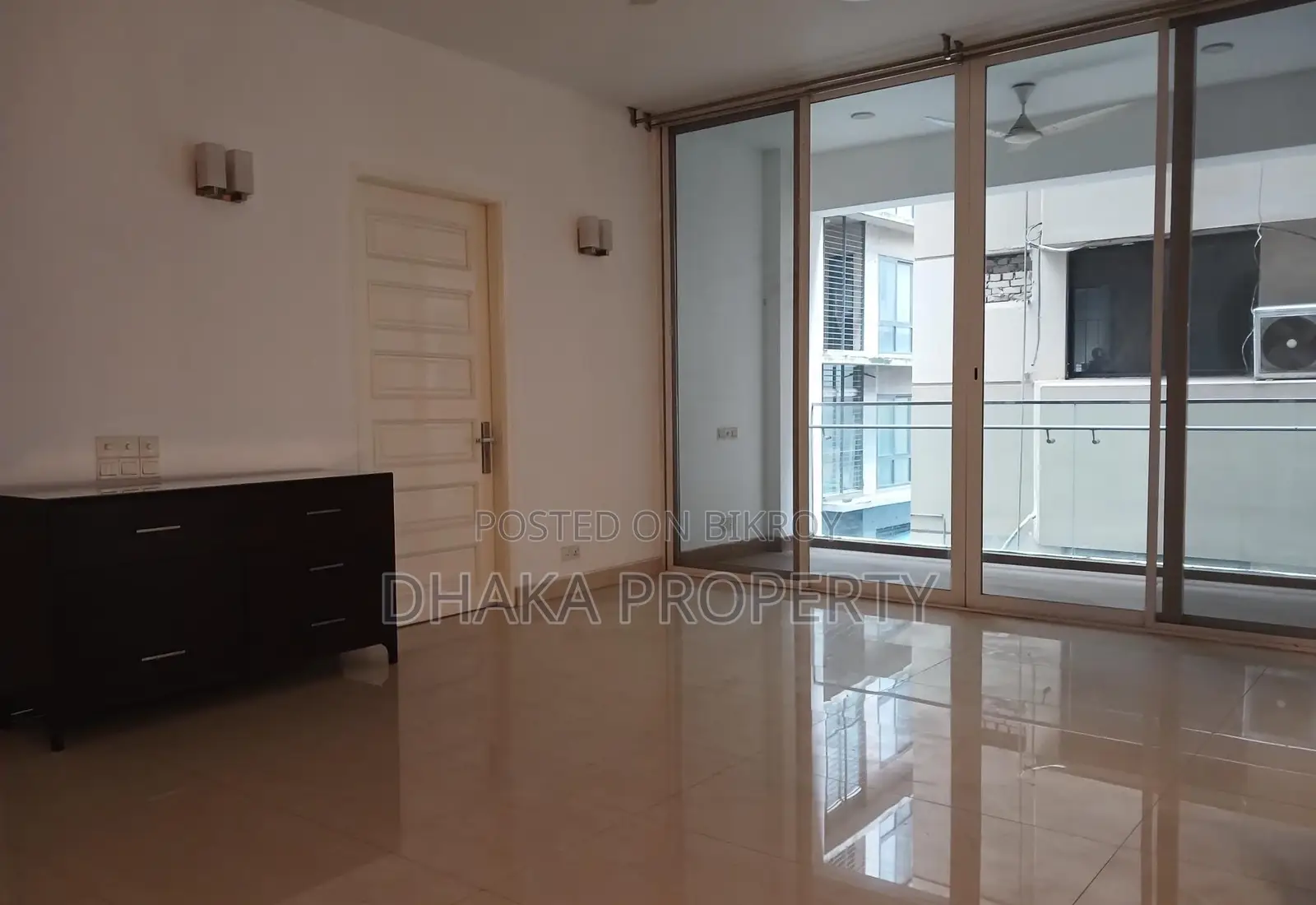 4000sqFt.Semi Furnish Luxury Apartment Rent at Baridhara DMZ. in Baridhara