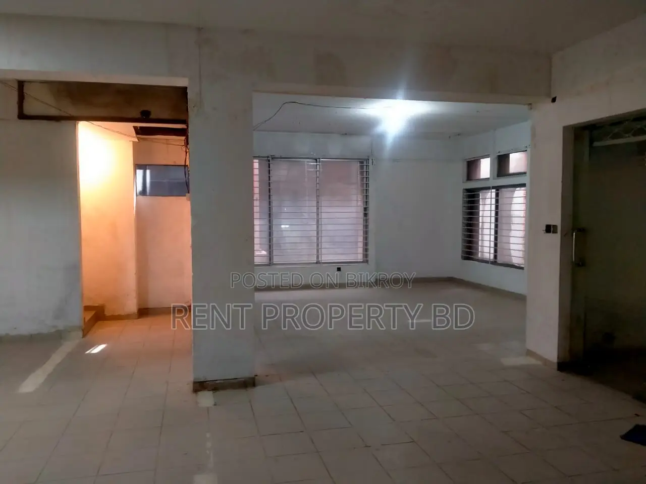 900 sqft Commercial Office Space for Rent in Gulshan in Gulshan