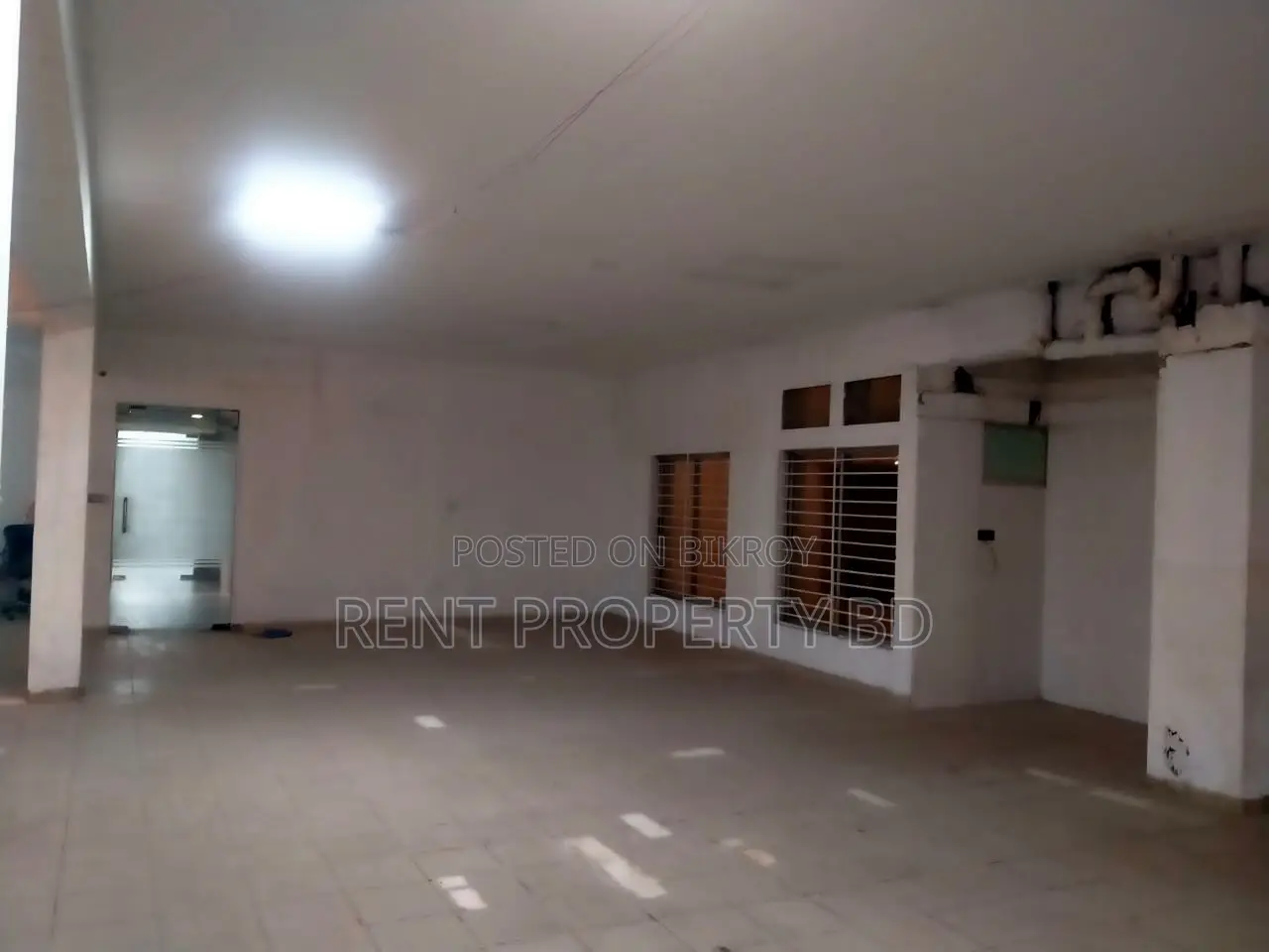 900 sqft Commercial Office Space for Rent in Gulshan in Gulshan