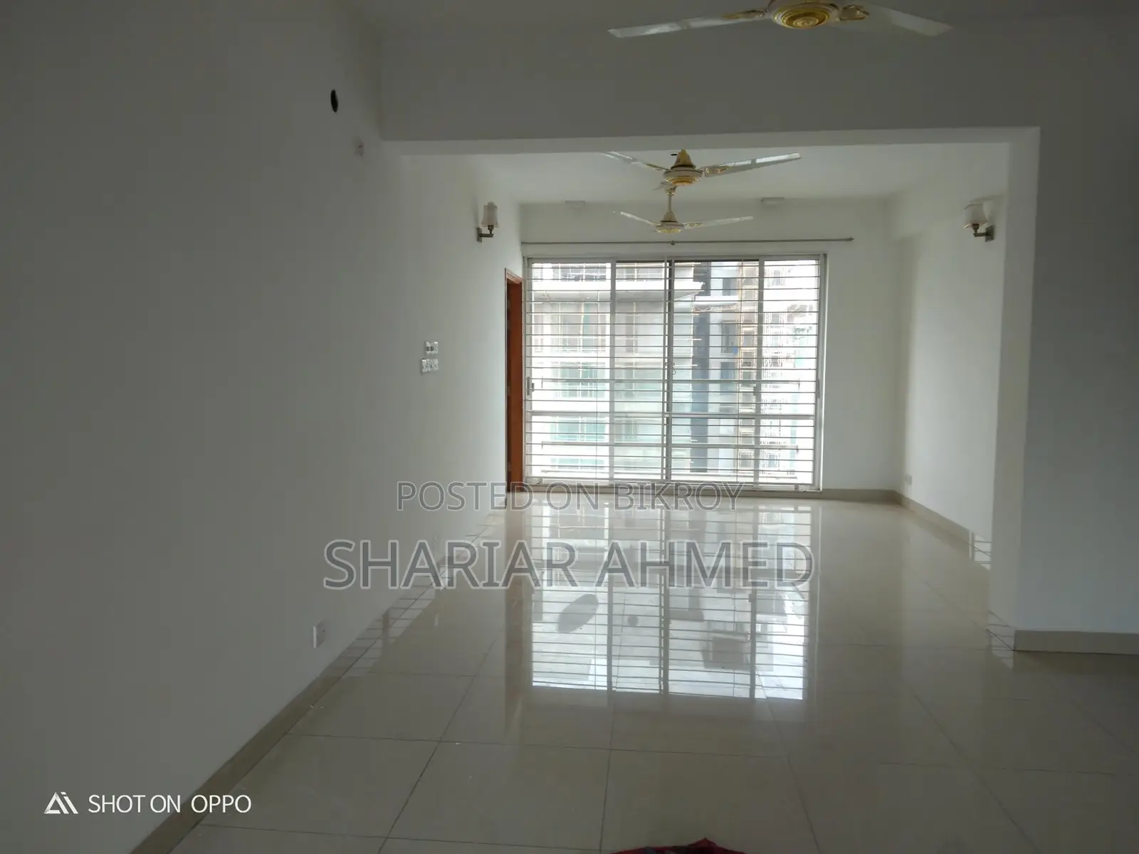 Unfurnished 3bed-2400 Sqft Apartment Rent In Gulshan in Gulshan