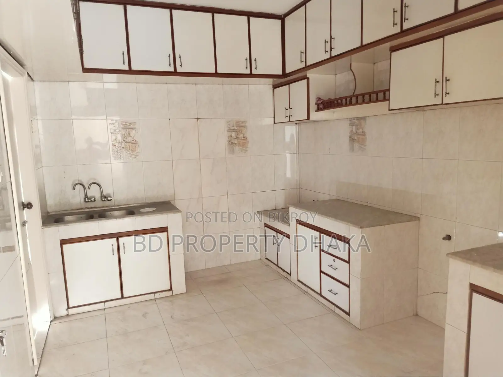 3100 Sqft Office Space Rent In Gulshan in Gulshan