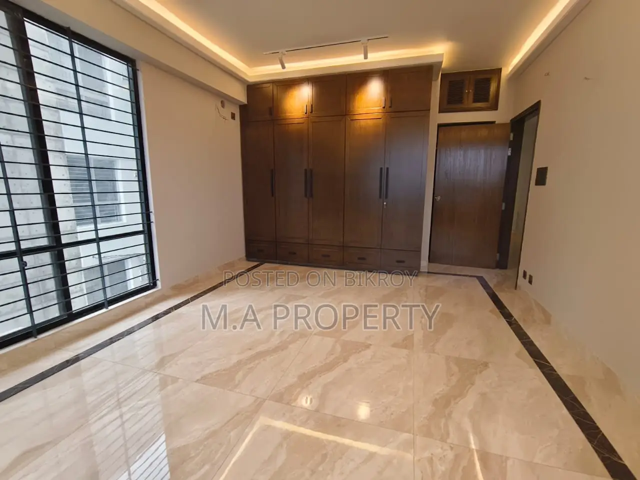 Rent Apartment 4500sqft 4-Bed 2-Carpark Gulshan in Gulshan