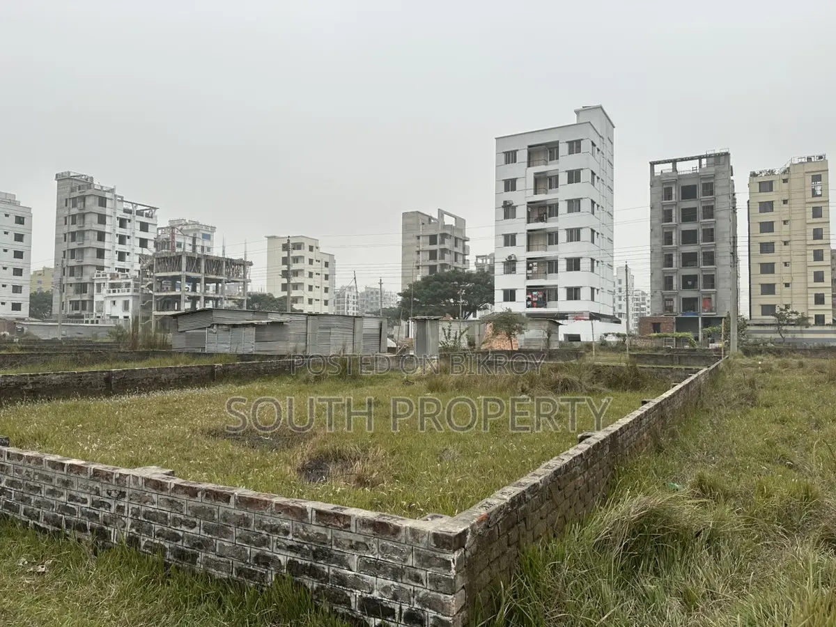Block-m || 4 Katha Plot for Sale, North Facing in Basundhara