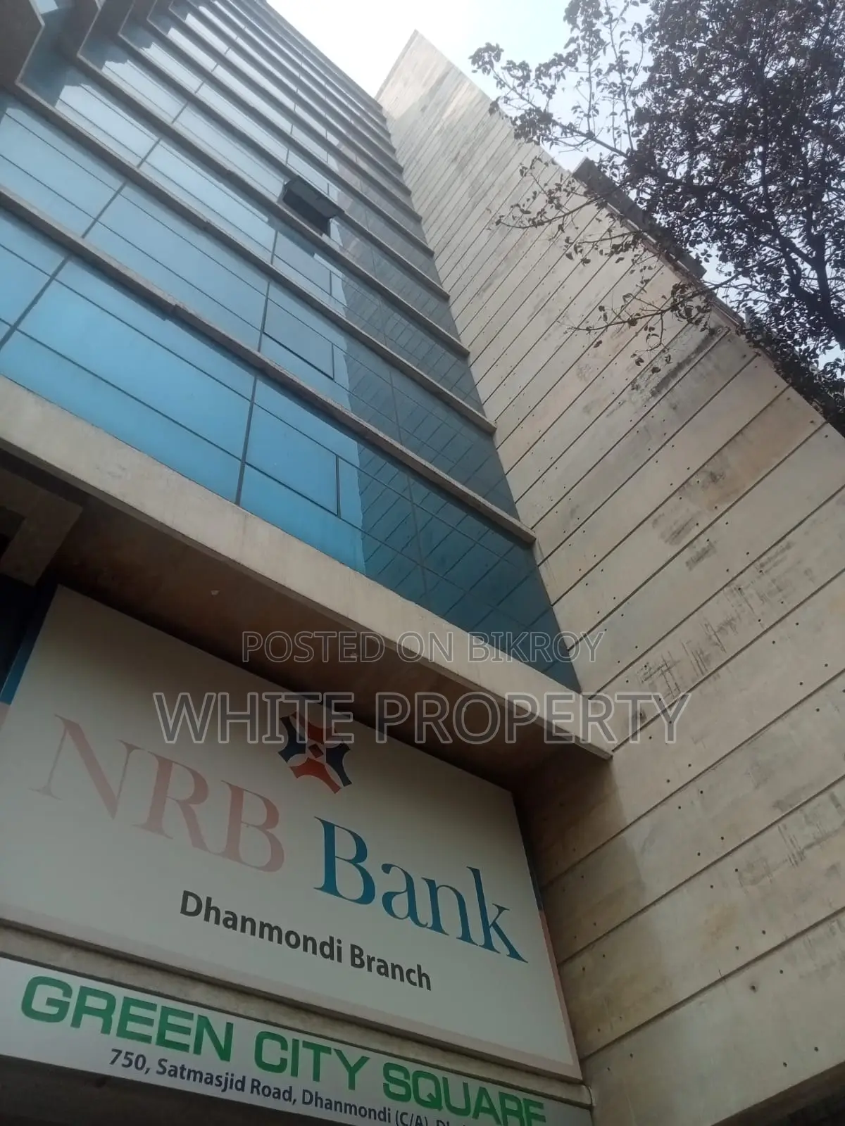 Dhanmondi Satmosjid Road Luxurious Commercial Space for Sale in Gulshan