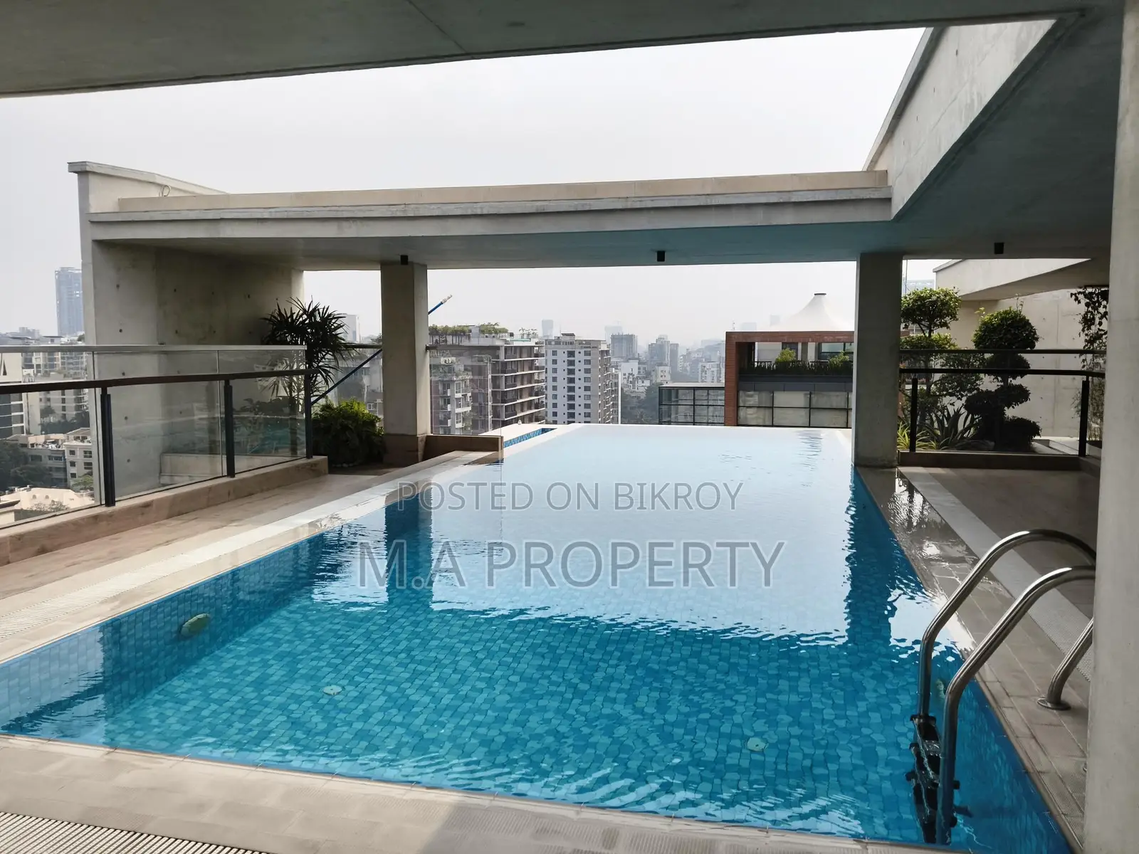Rent Apartment Brand New 4-bedroom 2-carpark Gym+swimming in Gulshan