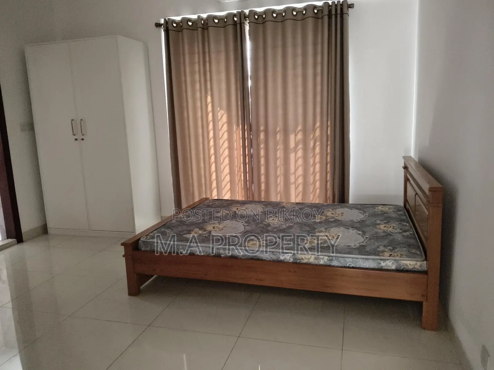 Rent Apartment 4-Bed 2-Carpark 3900sqft Gulshan-2 in Gulshan