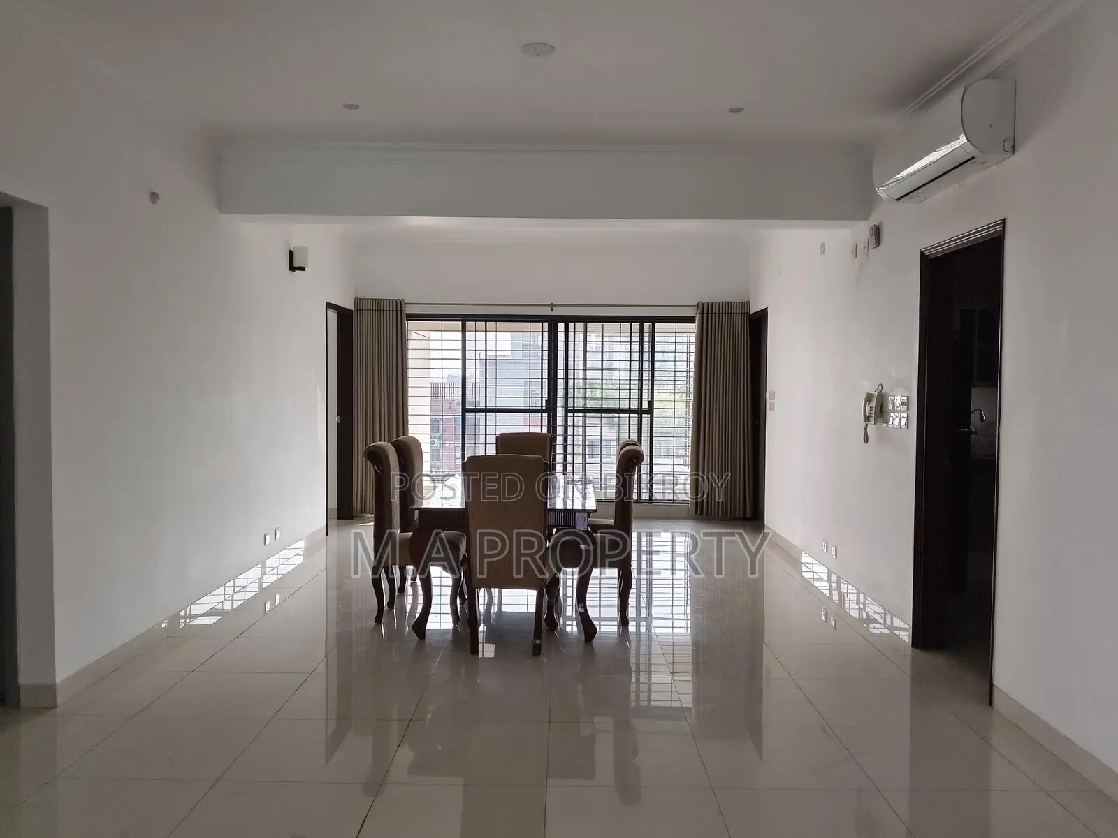 Rent Apartment 4-Bed 2-Carpark 3900sqft Gulshan-2 in Gulshan