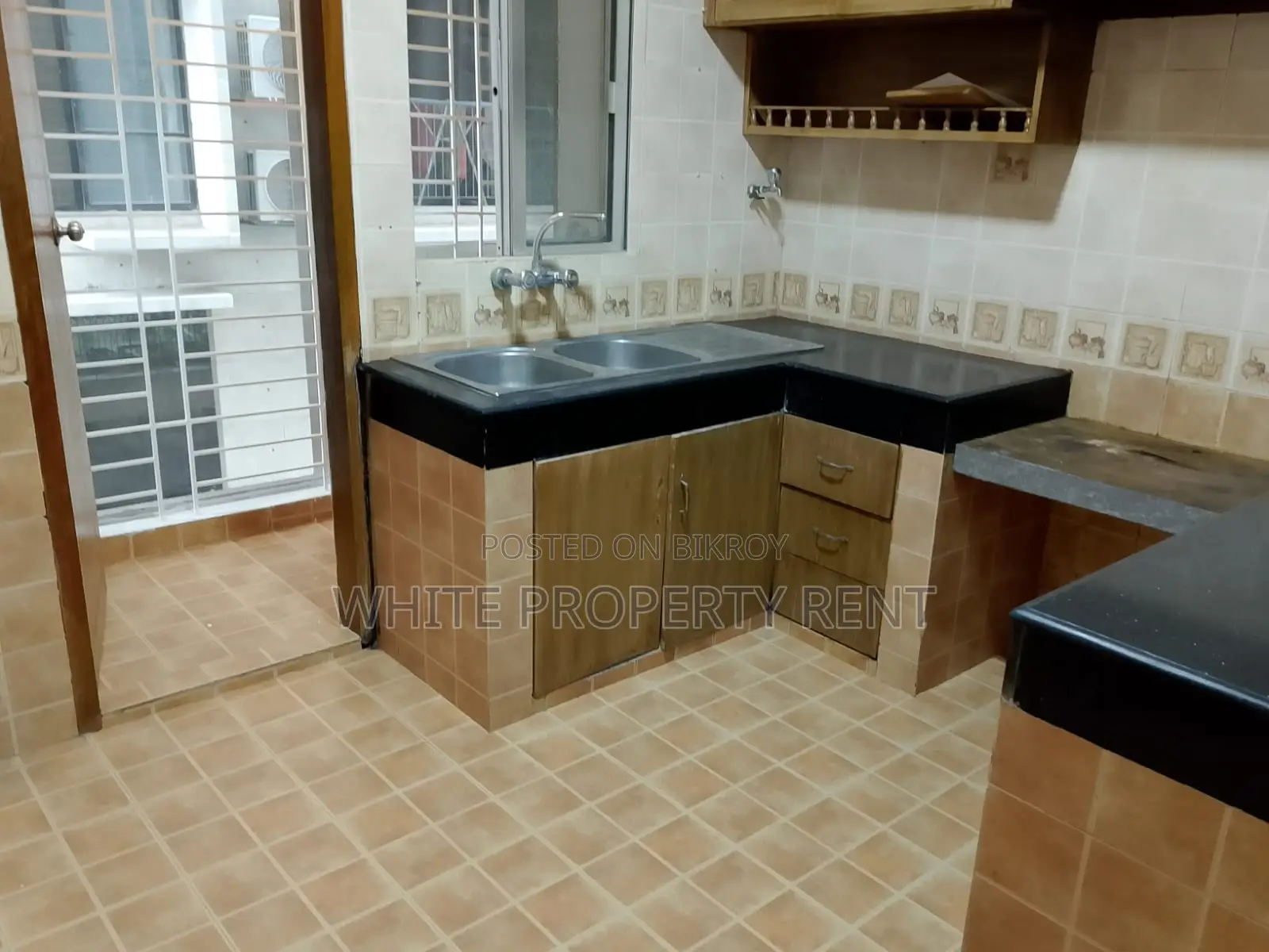 Apartment Rent in Gulshan 90 Thousand Taka in Gulshan