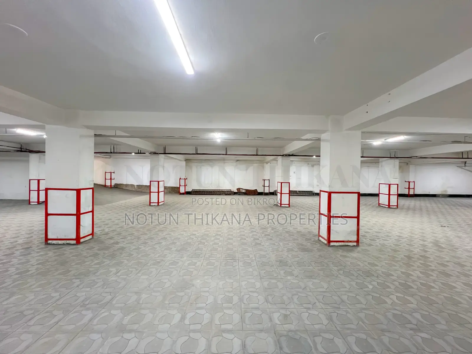 5500 Sqft Premium Commercial Space Available for Rent in Mirpur. in Mirpur