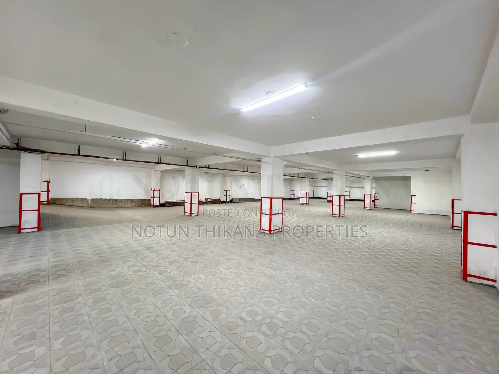 5500 Sqft Premium Commercial Space Available for Rent in Mirpur. in Mirpur