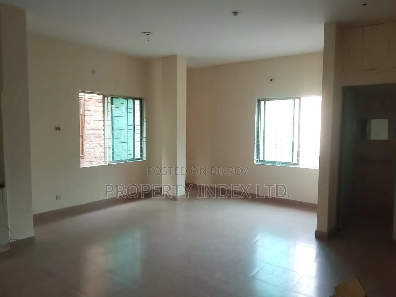 1400 Sqft North-Facing Apartment for Sale in Azompur, Sector 4 in Basundhara