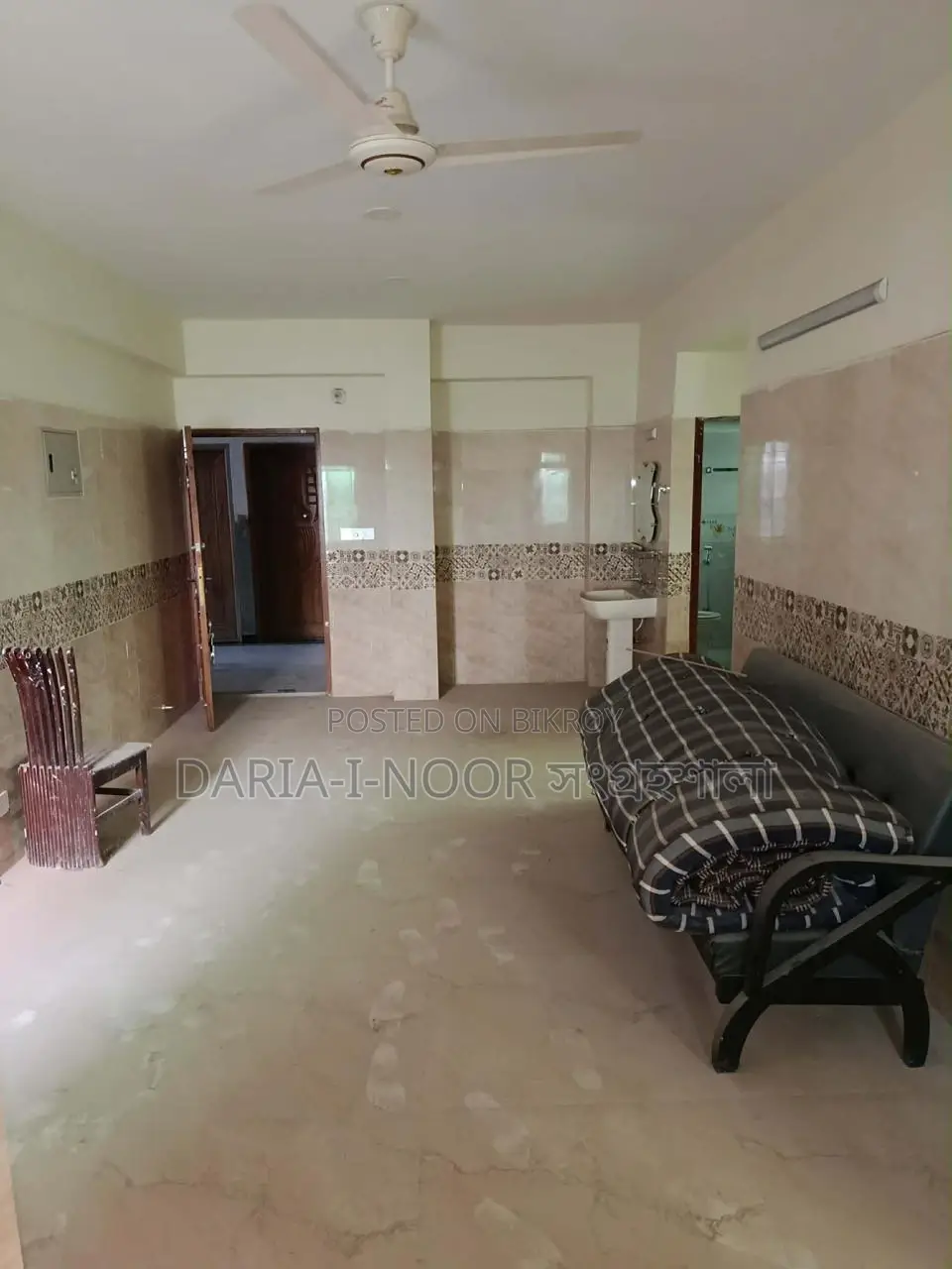 Lake Side Flat for Sale in Aftabnagar Block D in Aftab Nagar