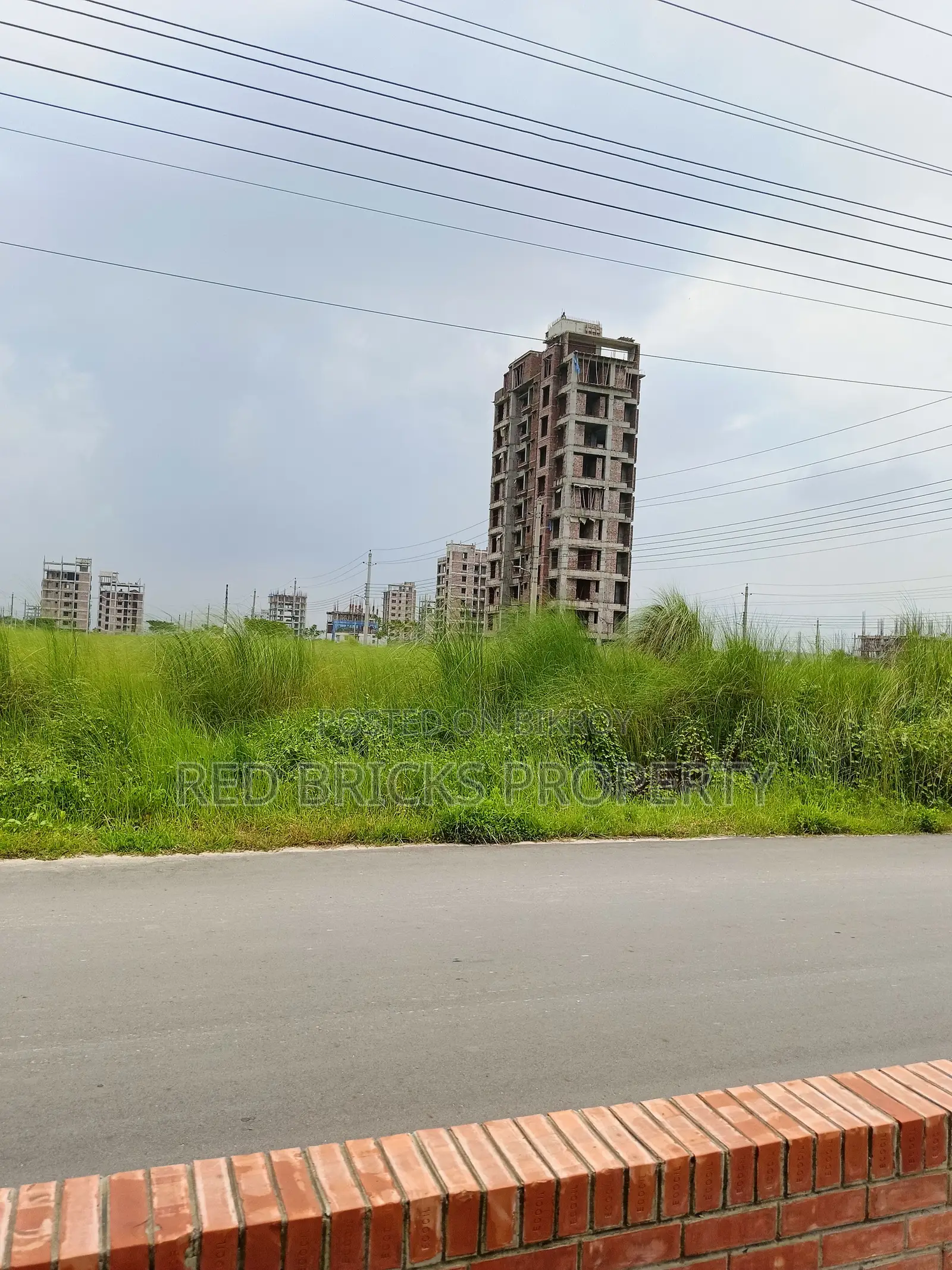 3 Katha|| Block-N||Near Bazer Protidin ||Plot for Sale Bashundhara in Basundhara
