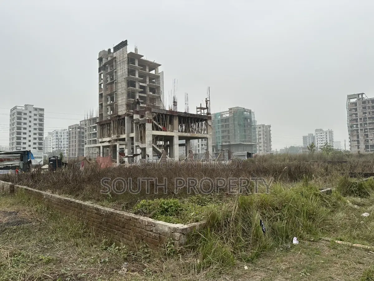 Block-L || 10 Katha Land North Facing Plot in Basundhara