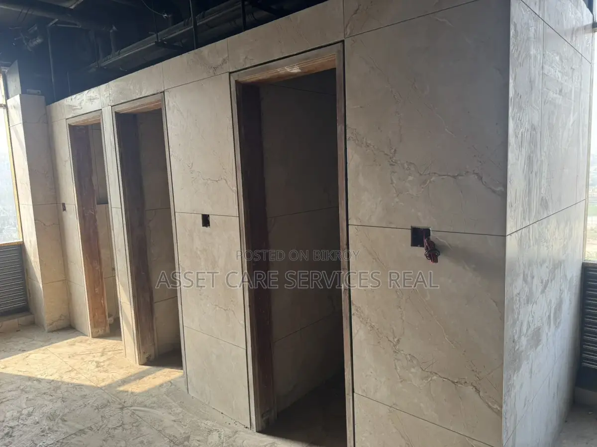 Commercial Open Space Rent Gulshan Avenue in Gulshan