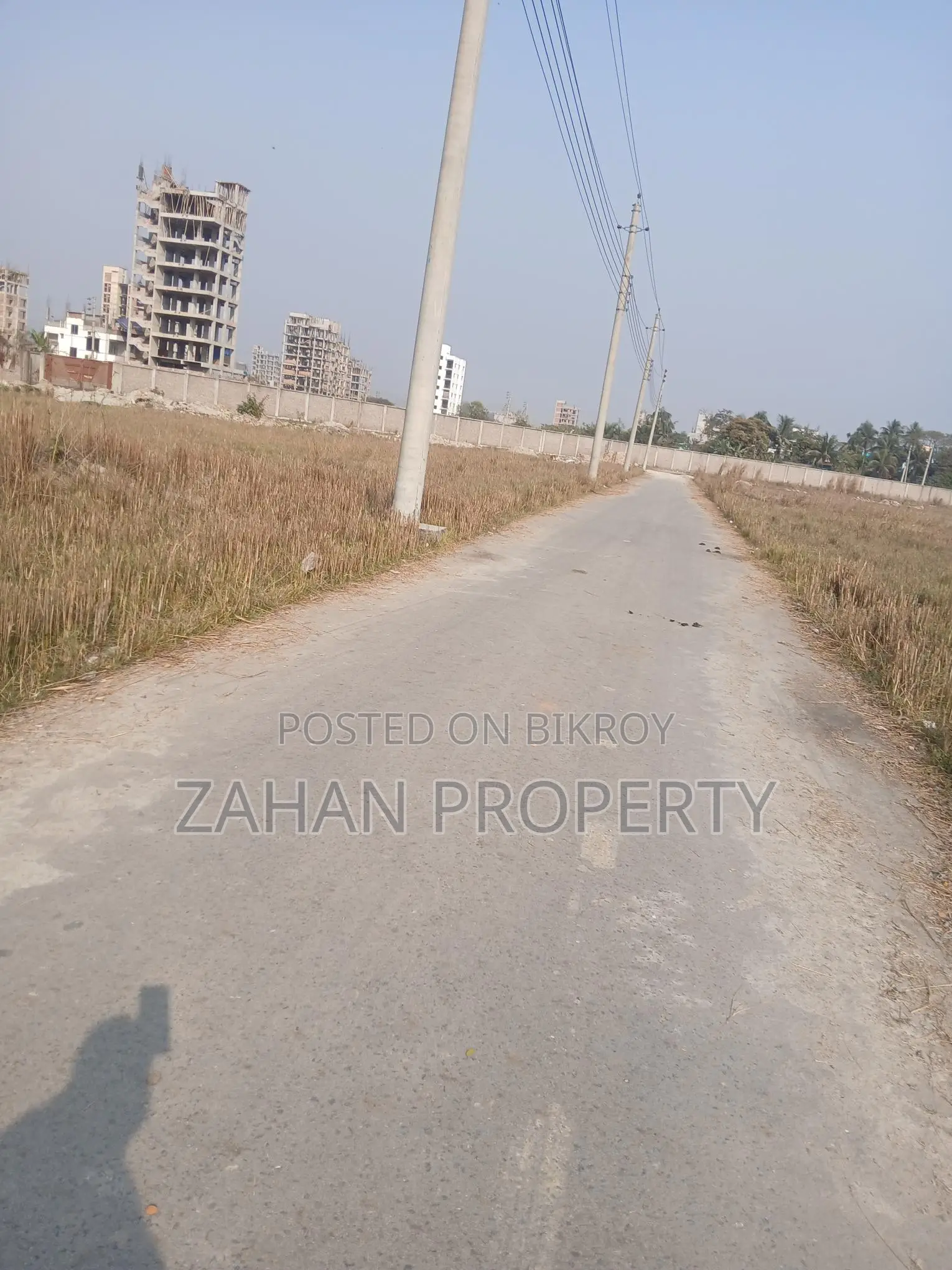 Bashundhara P Block 22 Katha Corner Plot for Sale in Basundhara