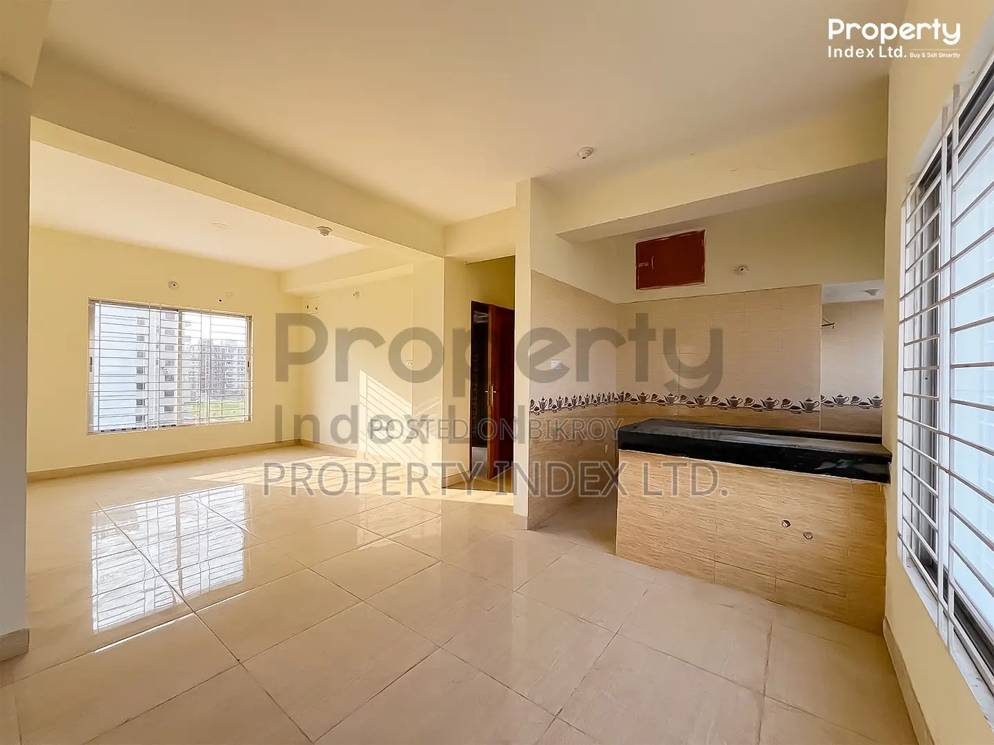 1450 Sqft South-Facing Apartment for Sale – Sector 15 in Basundhara