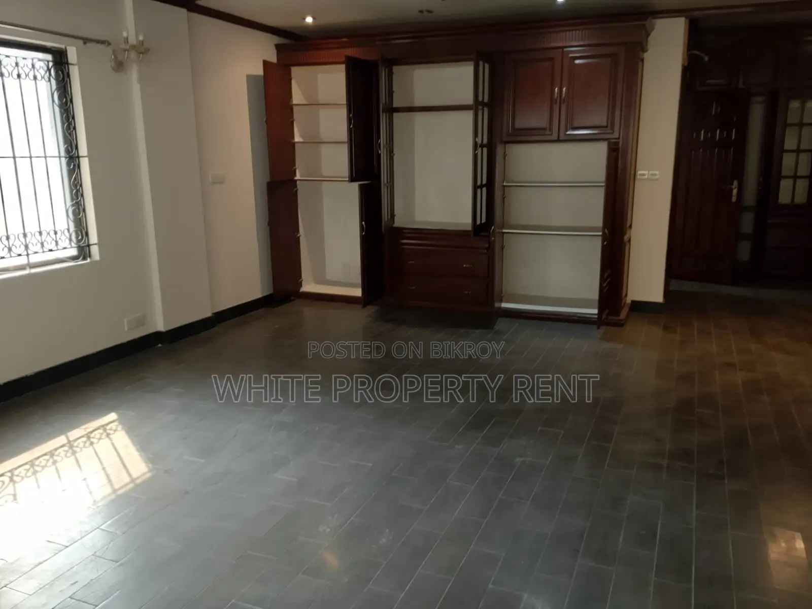 Semi Furnished Apartment Rent North Gulshan in Gulshan