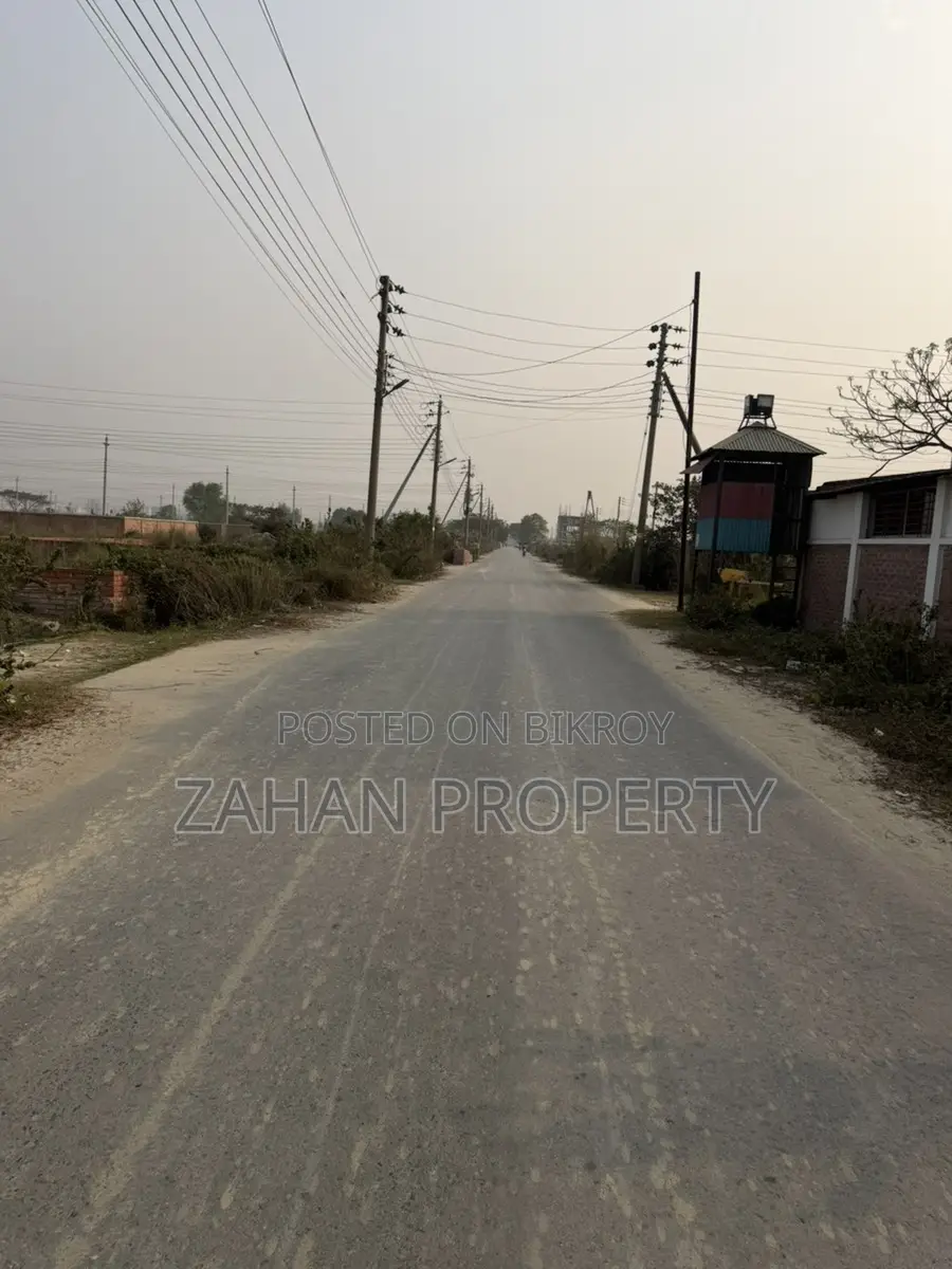 I BLOCK 05+05= 10 Katha Face Plot for sale in BASHUNDHURA in Basundhara