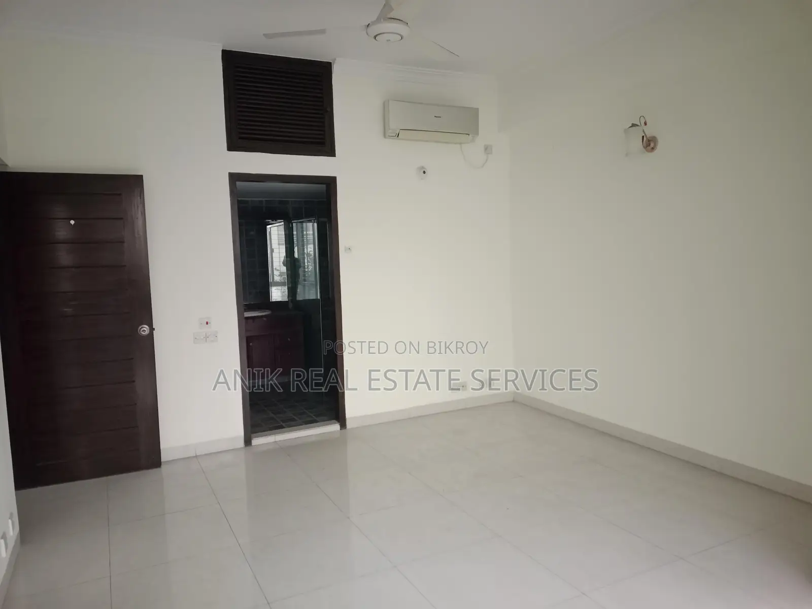Good Quality 3 Bedroom Unfurnished Flat Rent At Gulshan 2 in Gulshan