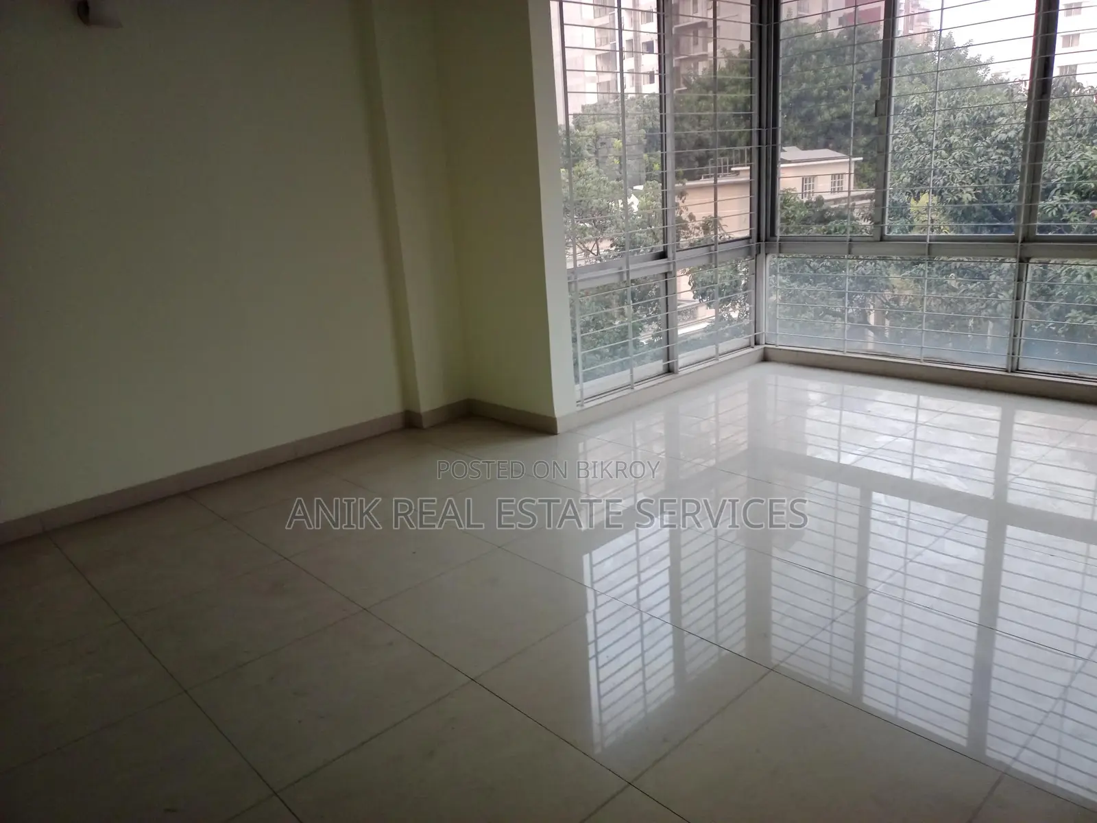 Good Quality 3 Bedroom Unfurnished Flat Rent At Gulshan 2 in Gulshan