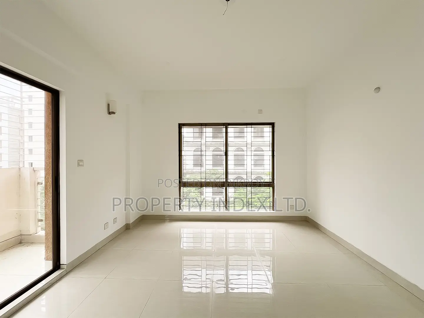 Flat For Sale! 2200 Sq.ft. Apartment At Bashundhara R/a, D Block in Basundhara