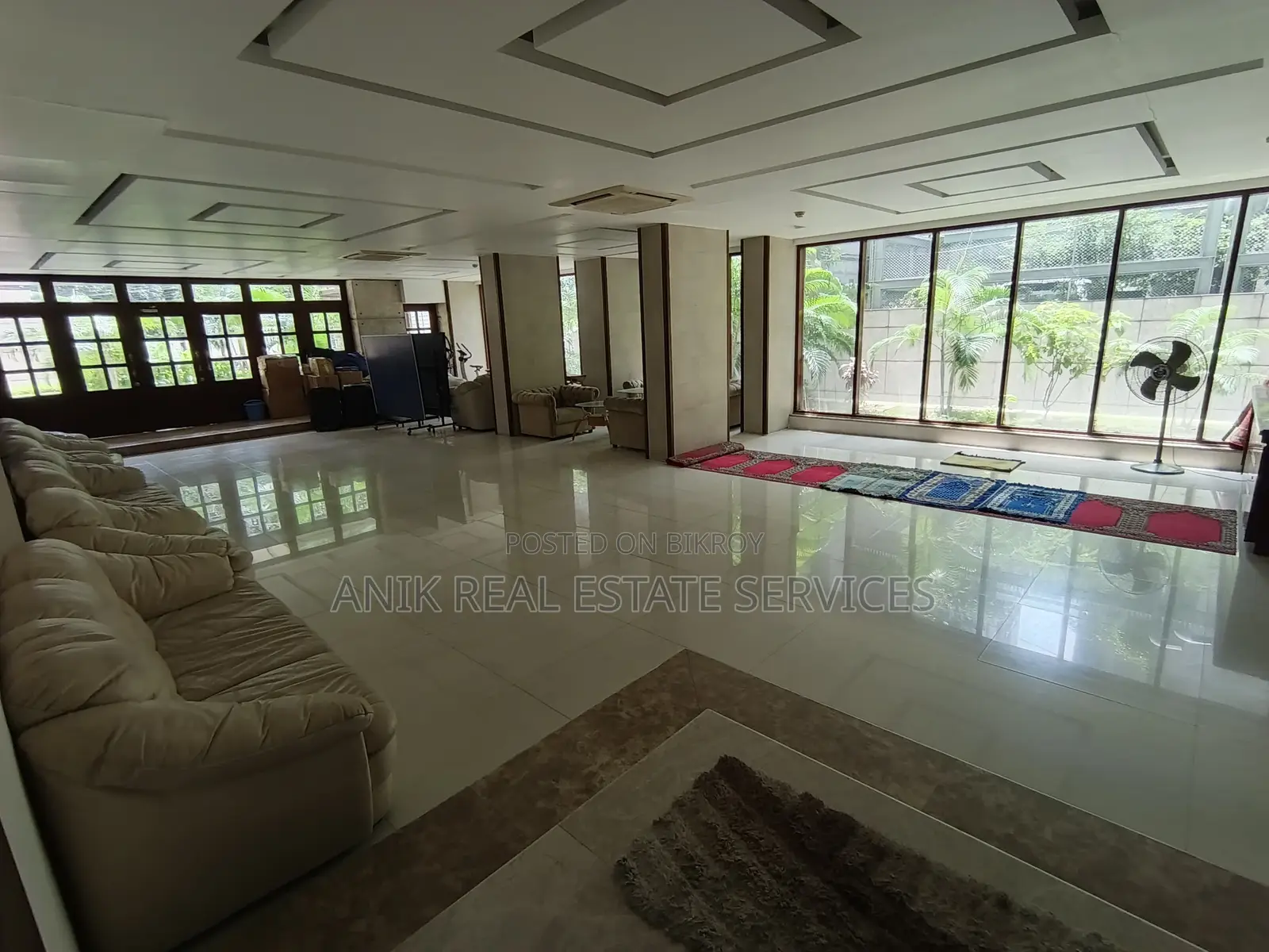 Good Quality 4200 Sft Un Farnised Flat Rent At Gulshan North in Gulshan
