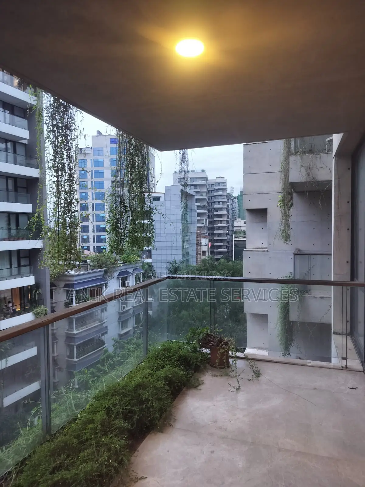Swmming Pool 4000 Sft Gym Full Farnised Flat Rent At Gulshan North in Gulshan