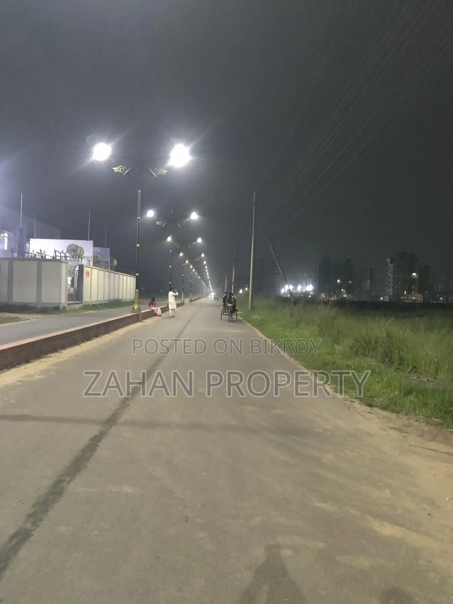 Bashundhara I Block 10 Katha South Facing Plot for Sale in Basundhara